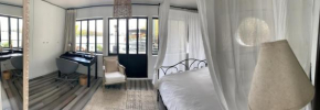 Appartement sur l'eau avec parking privé gratuit
